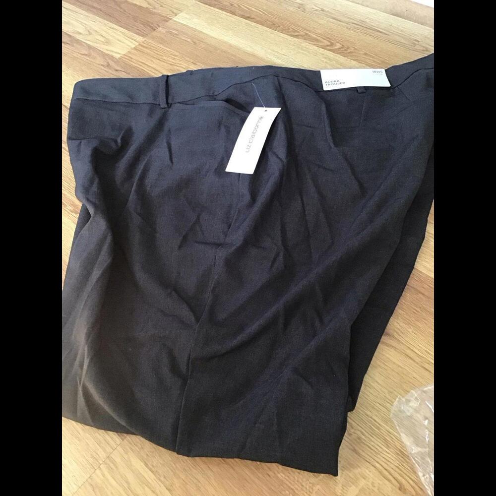 Liz Claiborne women’s Audra trouser mid rise pants, new, 18 short